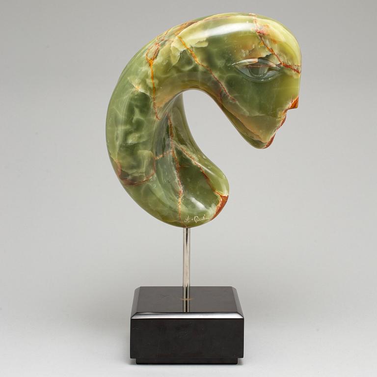 ANTHONY QUINN, sculpture, onyx, signed A. Quinn.