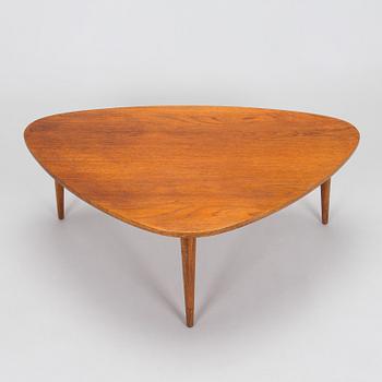 A mid-20th century coffee table.
