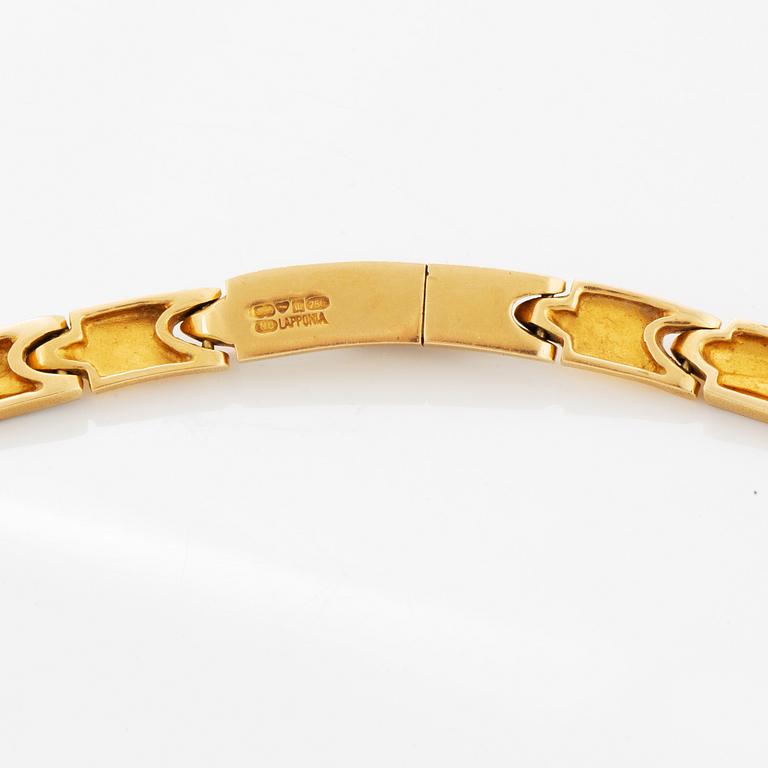 Lapponia 18K gold necklace.