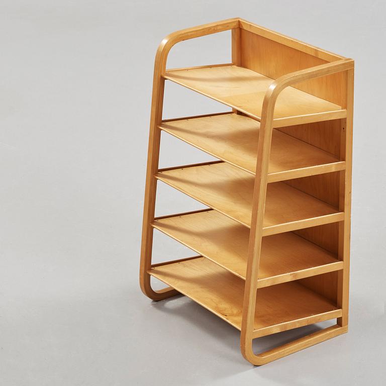 An Alvar Aalto birch shelf, made on license by Aalto Design Hedemora Sweden 1946-56, for Artek.