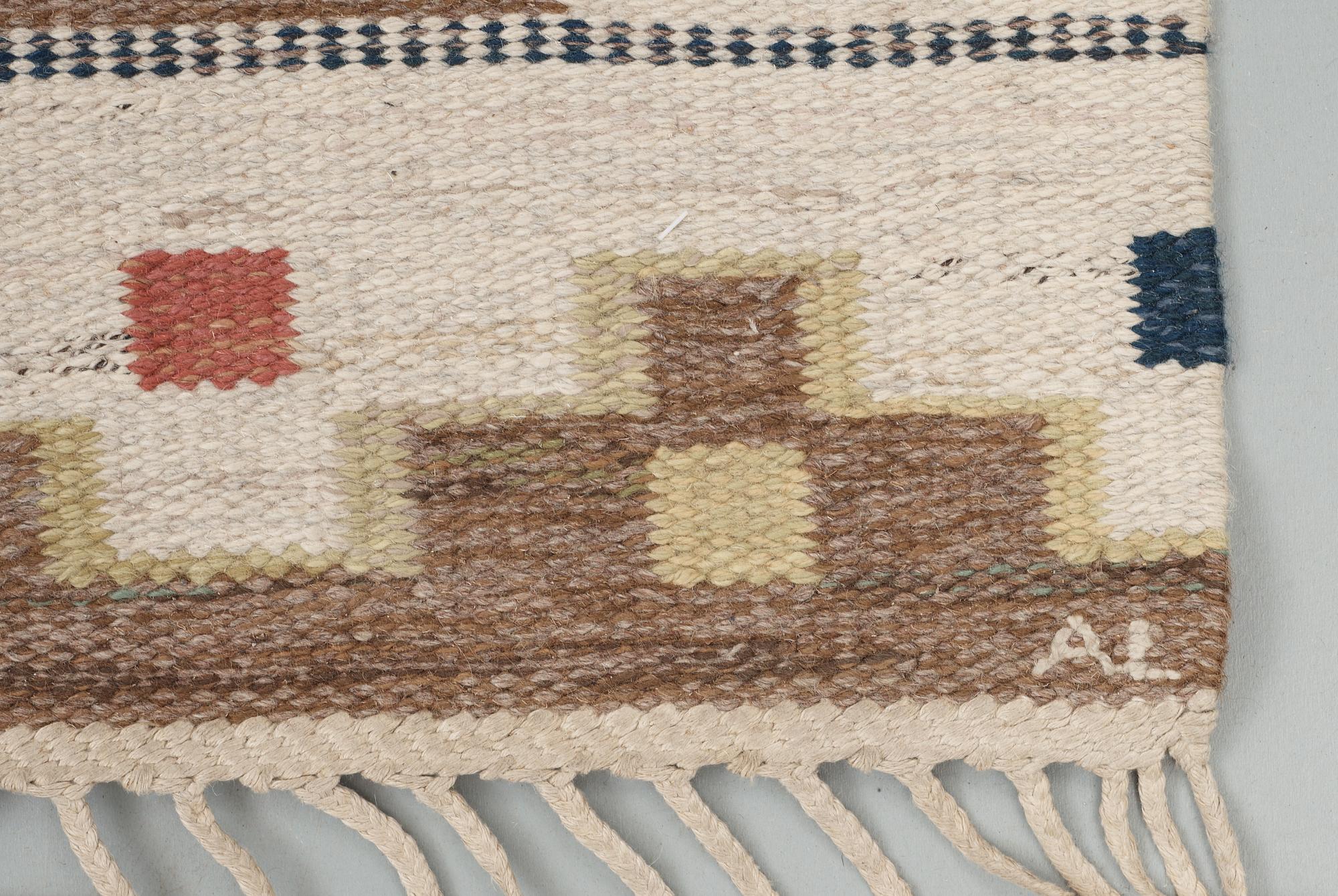 RUG. "Bruna heden". Rölakan (flat weave). 210,5 x 122 cm. Signed AB MMF (AB Märta Måås-Fjetterström).