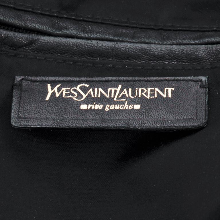 YVES SAINT LAURENT, a black leather shoulder bag, "Muse".