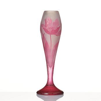 Karl Lindeberg, An Art Nouveau cameo glass vase, Kosta, model 173, circa 1900.