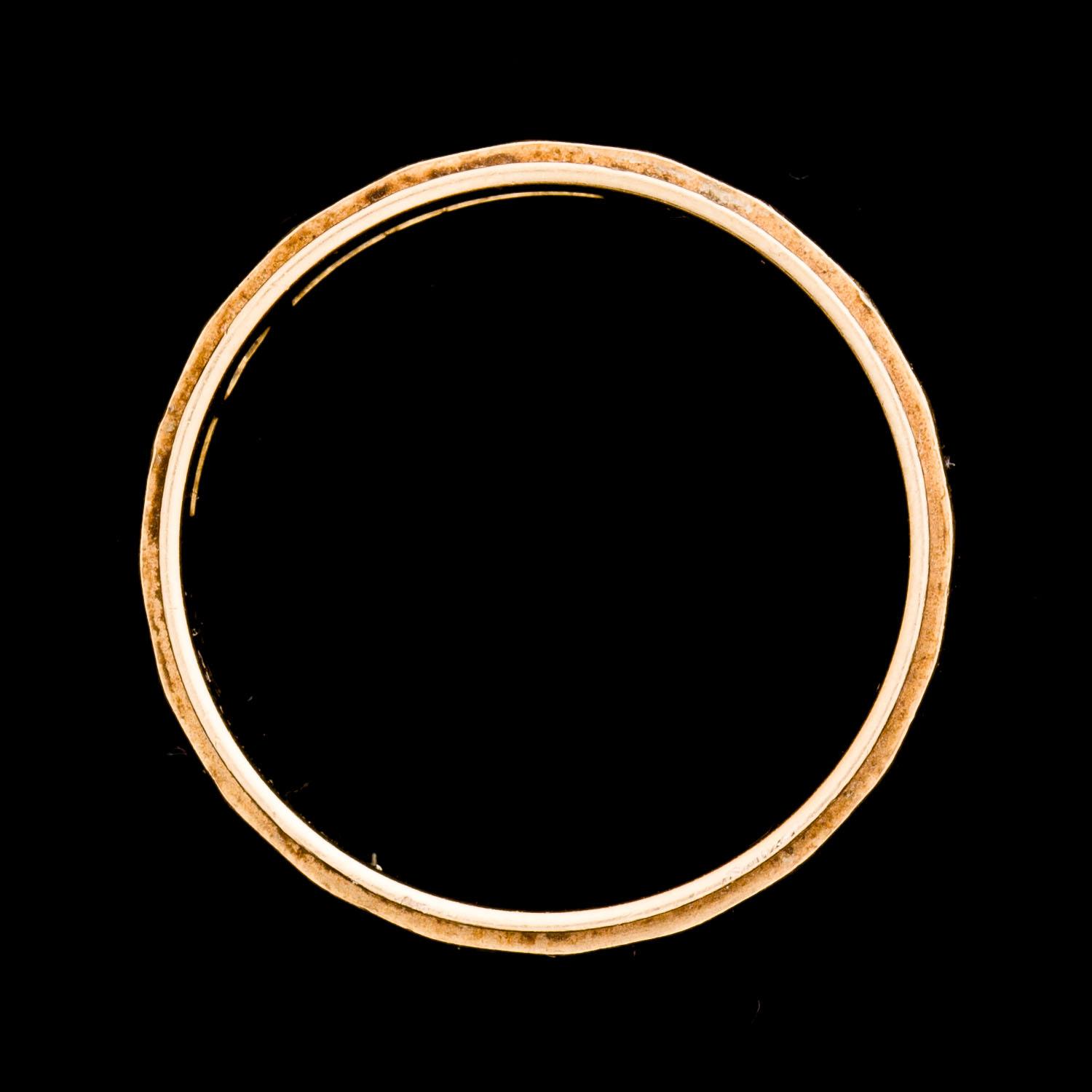 RING, 23 k. Vikt ca 10 g.