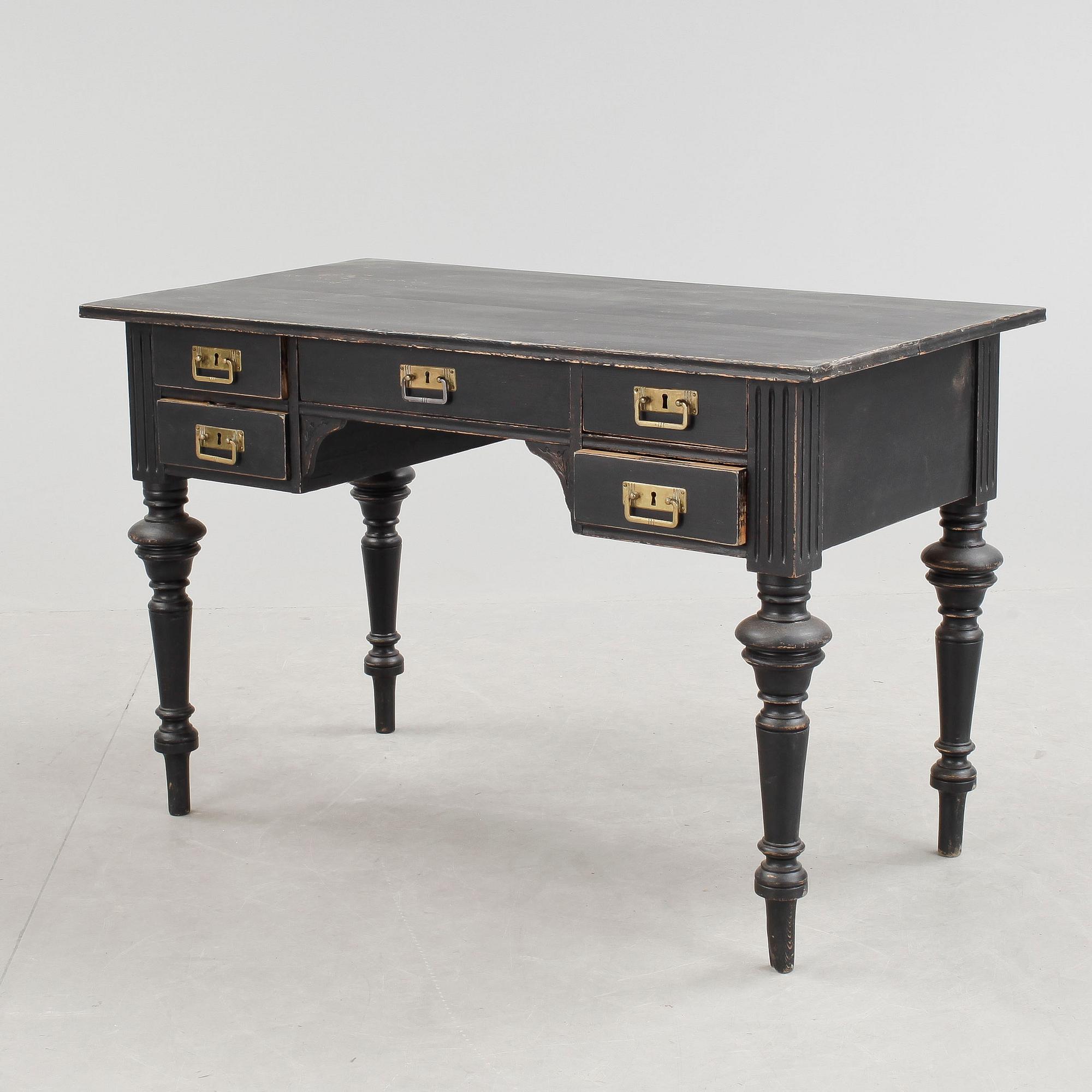 SKRIVBORD, nyrenässans, 1800-talets slut.