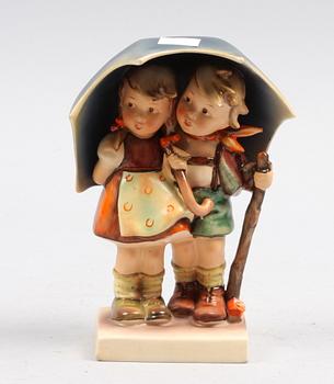 FIGURIN, porslin, Hummel, Goebel.