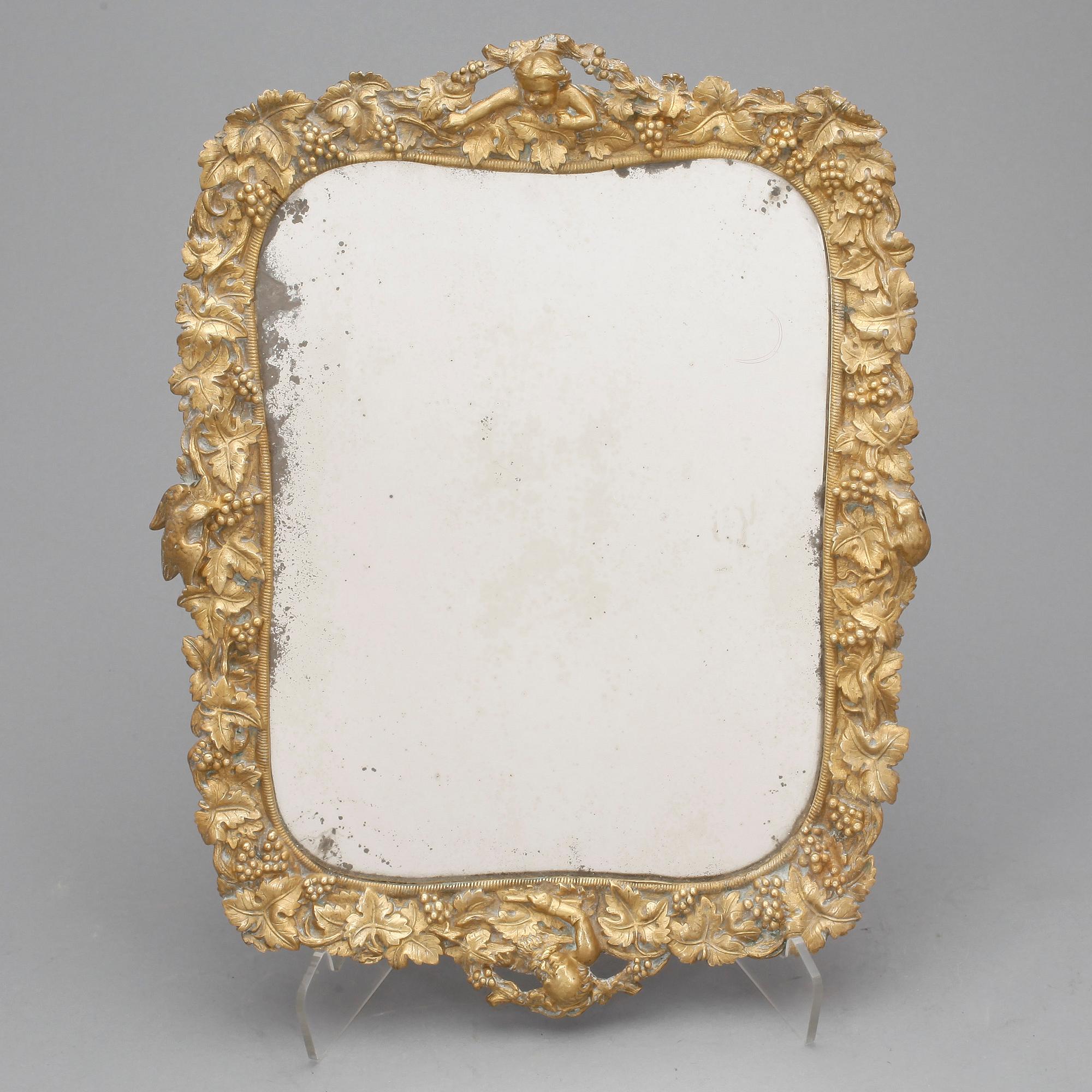 BORDSPLATEAU, förgylld brons, 1800-talets mitt.