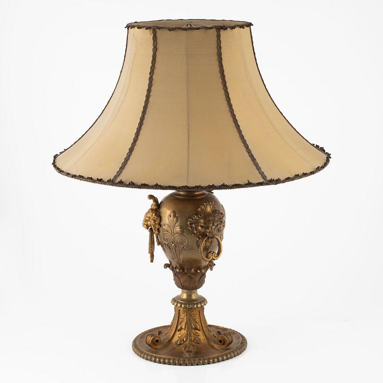 Table lamp, Neo-Renaissance, early 20th century.