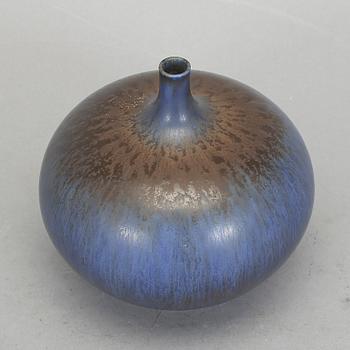 VAS, stengods. Berndt Friberg, Gustavsberg studio, 1972.