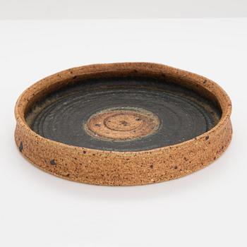 Raija Tuumi,  a stoneware bowl signed RT Arabia.