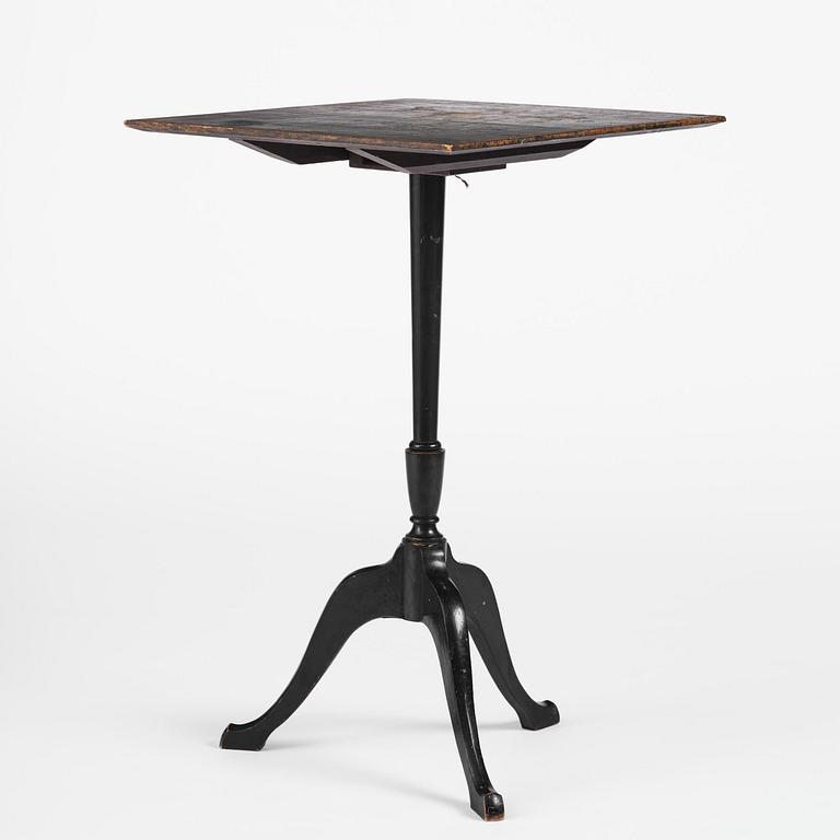 A Swedish early 19th century tilt-top table by J. Asplind.
