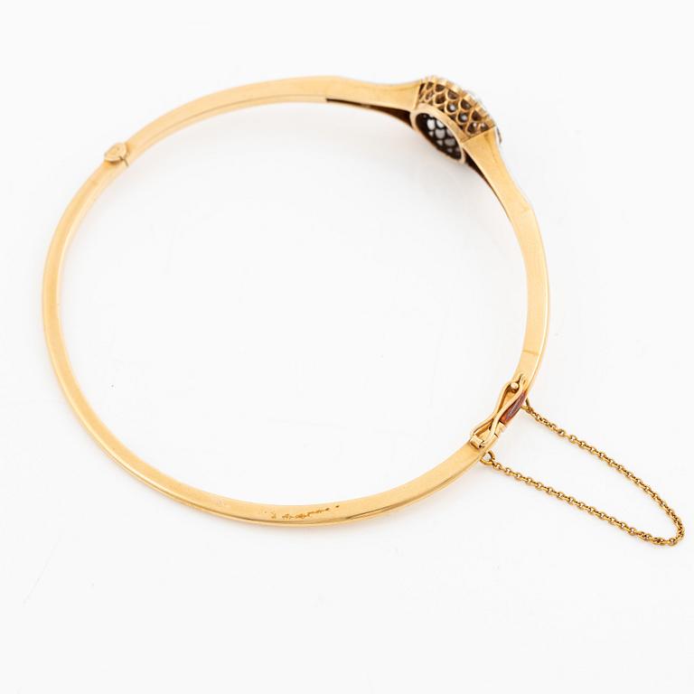 Armring 18K guld med gammalslipade diamanter 1920-tal.
