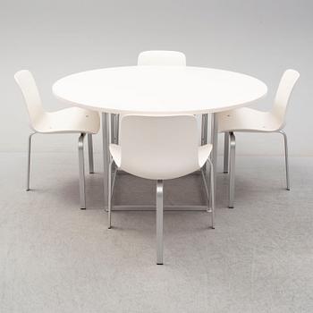 Four 'PK8' chairs and a PK-58 table by Poul Kjaerholm, Fritz Hansen.