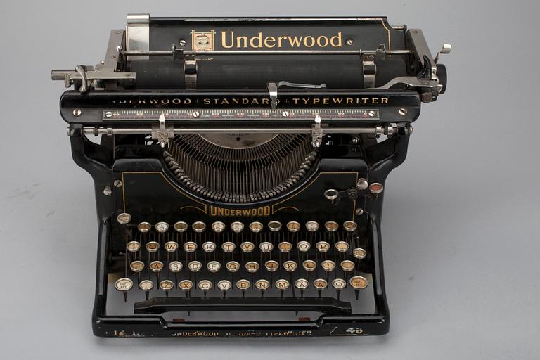 SKRIVMASKIN, Underwood, 1910-20-tal.