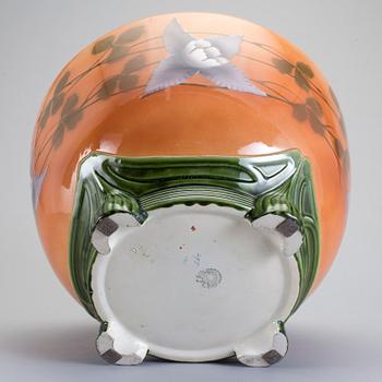 YTTERFODER, flintgods, Villeroy & Bosch, omkring sekelskiftet 1900.