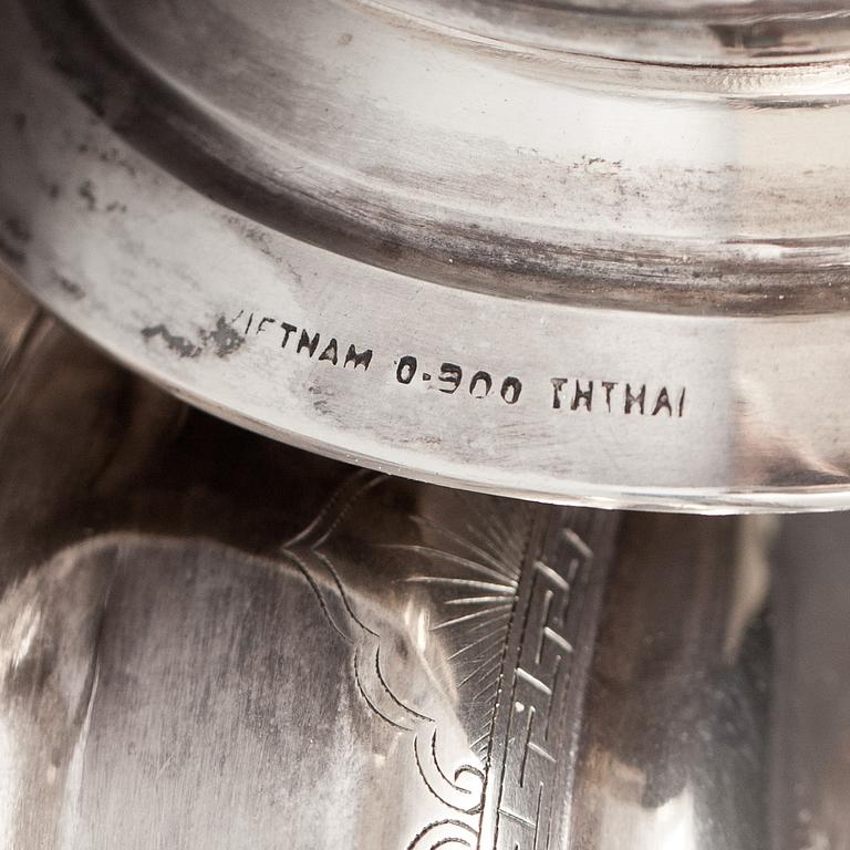 DRINKSET, 10 delar, silver och glas, Vietnam, 1900-tal, totalvikt ca 1335 g.