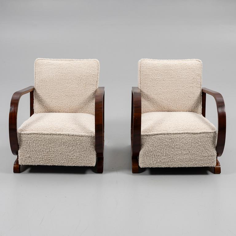 Armchairs, a pair, Art Deco, first half of the 20th century.