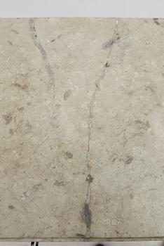 BYRÅ, sengustaviansk, omkring år 1800.