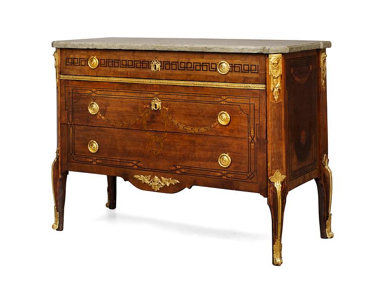 A Gustavian commode by A. Lundelius.