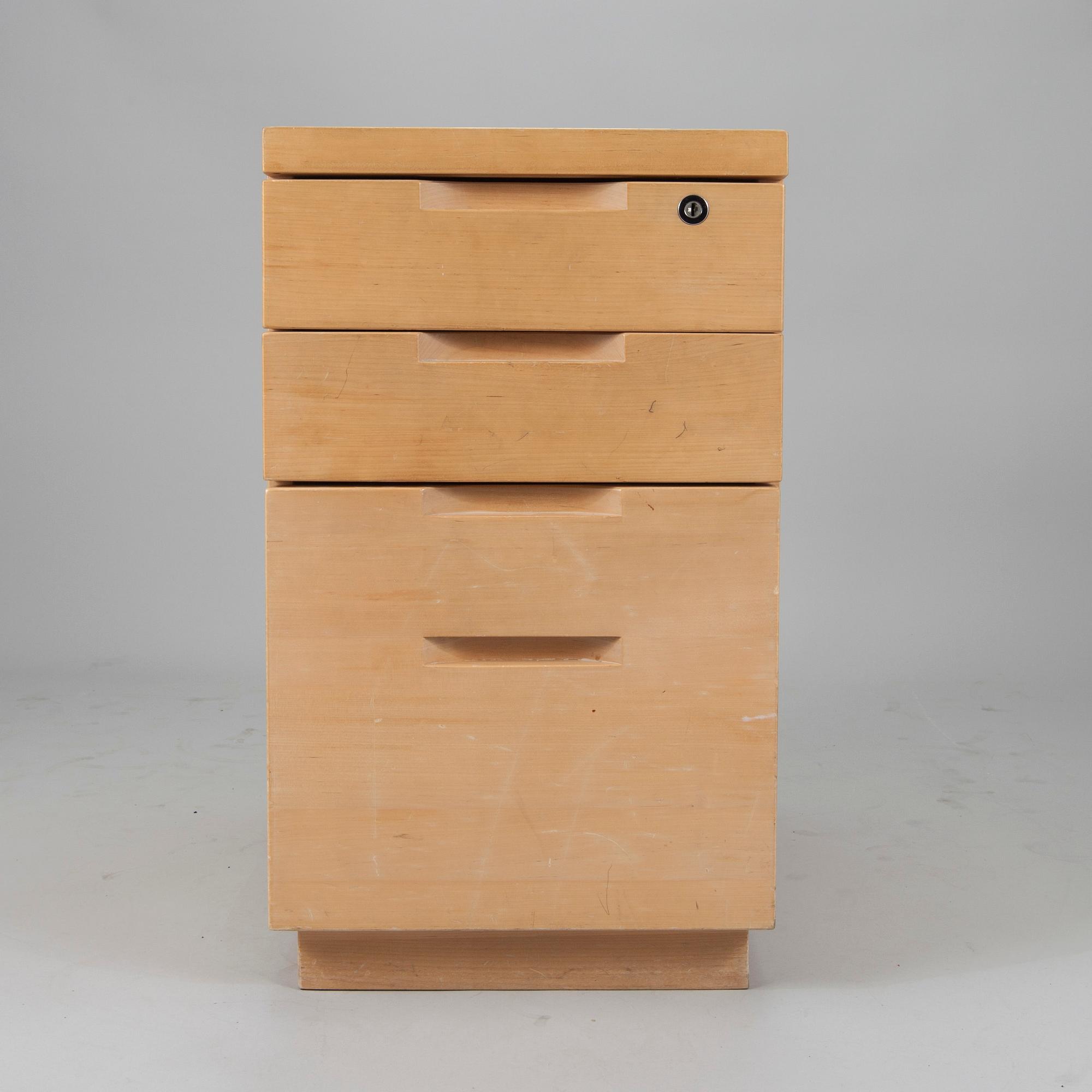 HURTS, stämplad Alvar Aalto, Artek. 1900-talets sista kvartal.