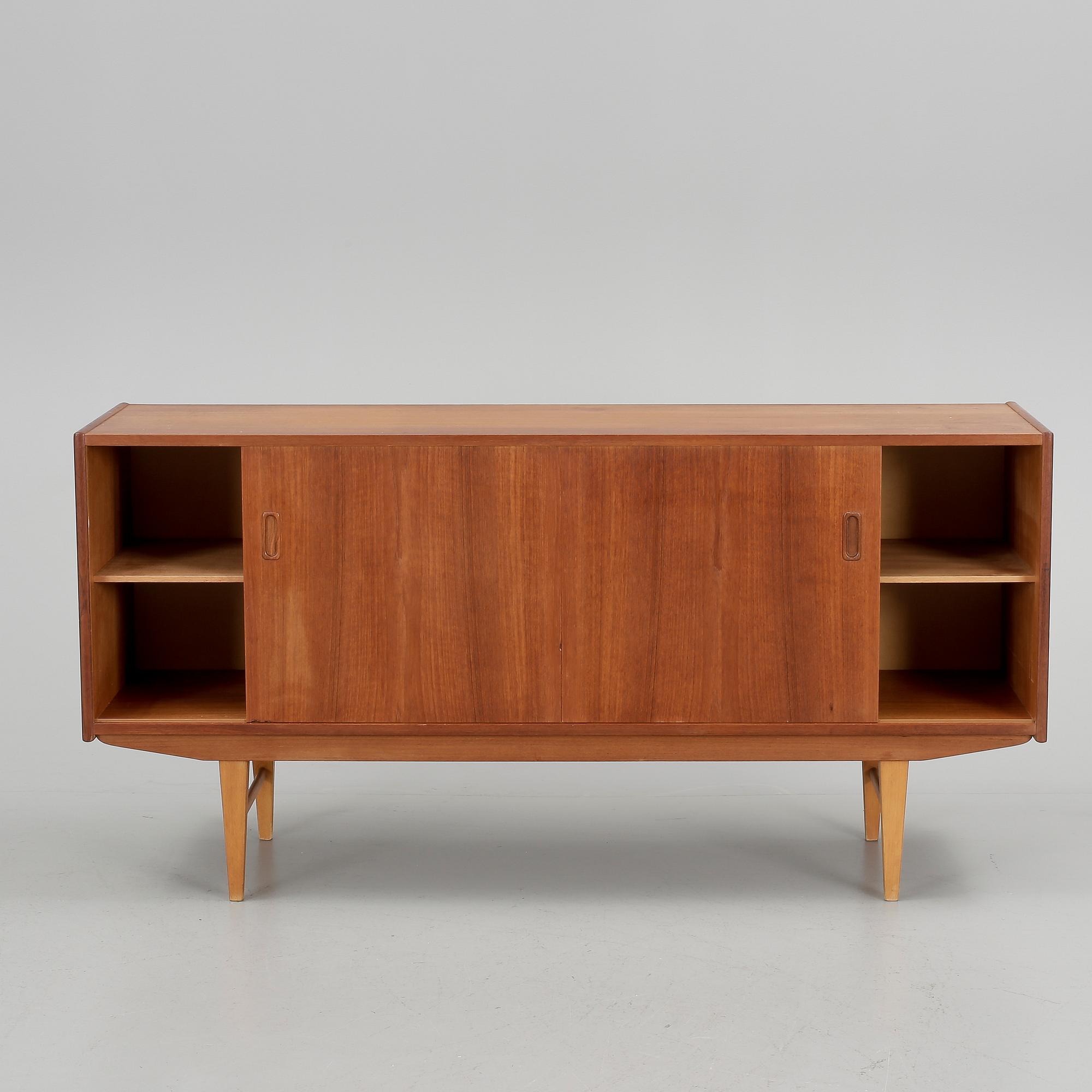 SIDEBOARD, 1960-tal.