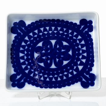 Stig Lindberg, a 39-piece 'Blå husar' creamware dinner service, Gustavsberg.