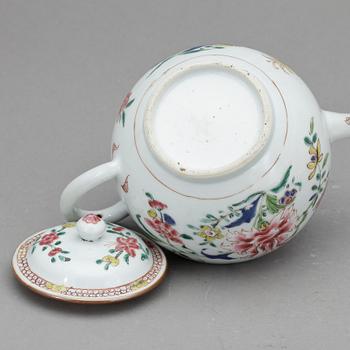 TEKANNA, porslin, Kina, Qing dynastin. Qianlong (1736-95).