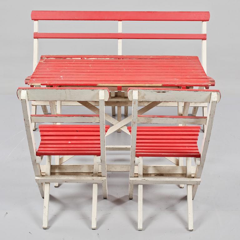 TRÄDGÅRDSMÖBLEMANG, 4 delar, 1900-talets andra hälft.