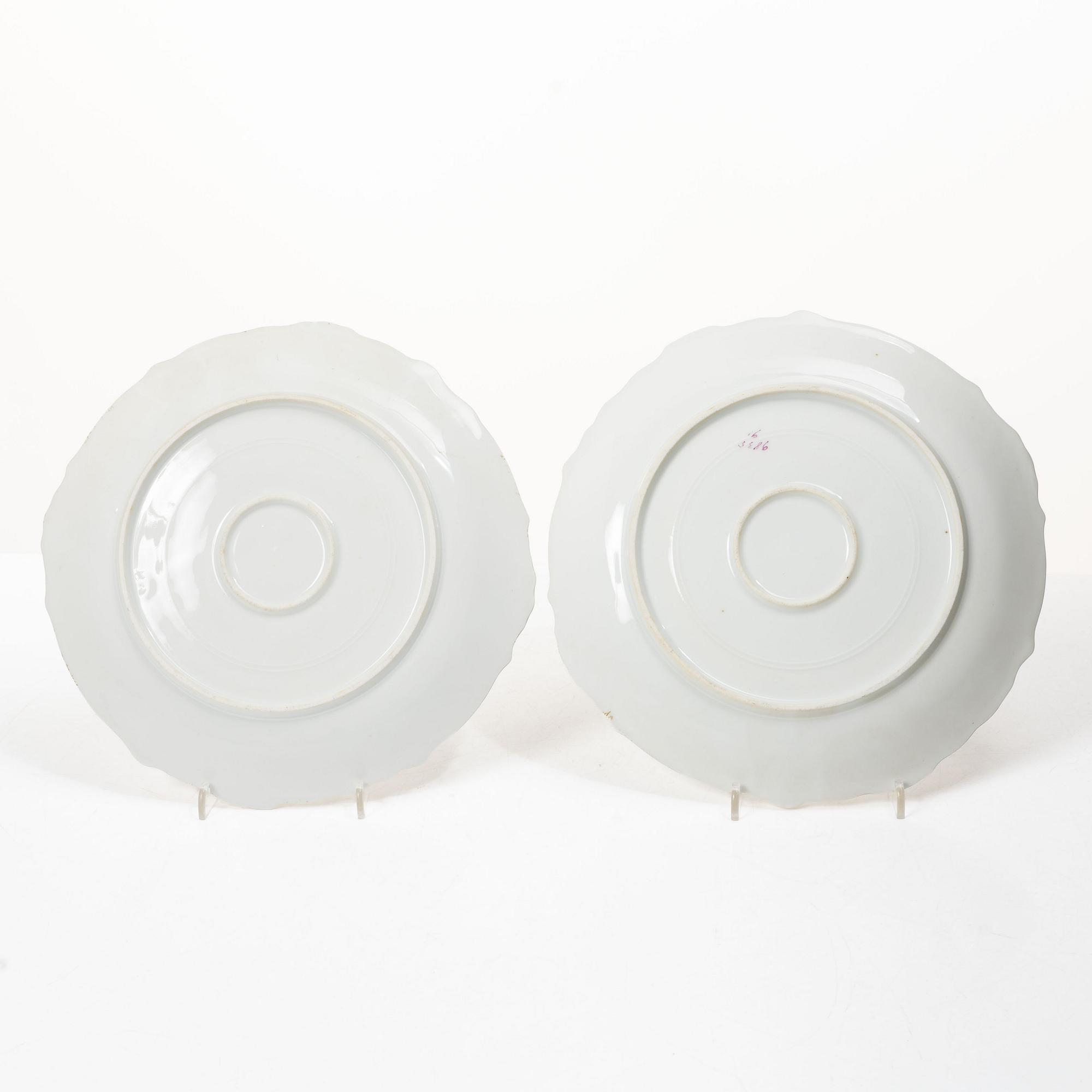 A 15 piece ‘birds’ porcelain dinner service, around 1900.