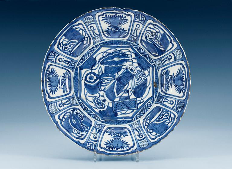 A blue and white charger, Ming dynasty, Wanli (1573-1613).