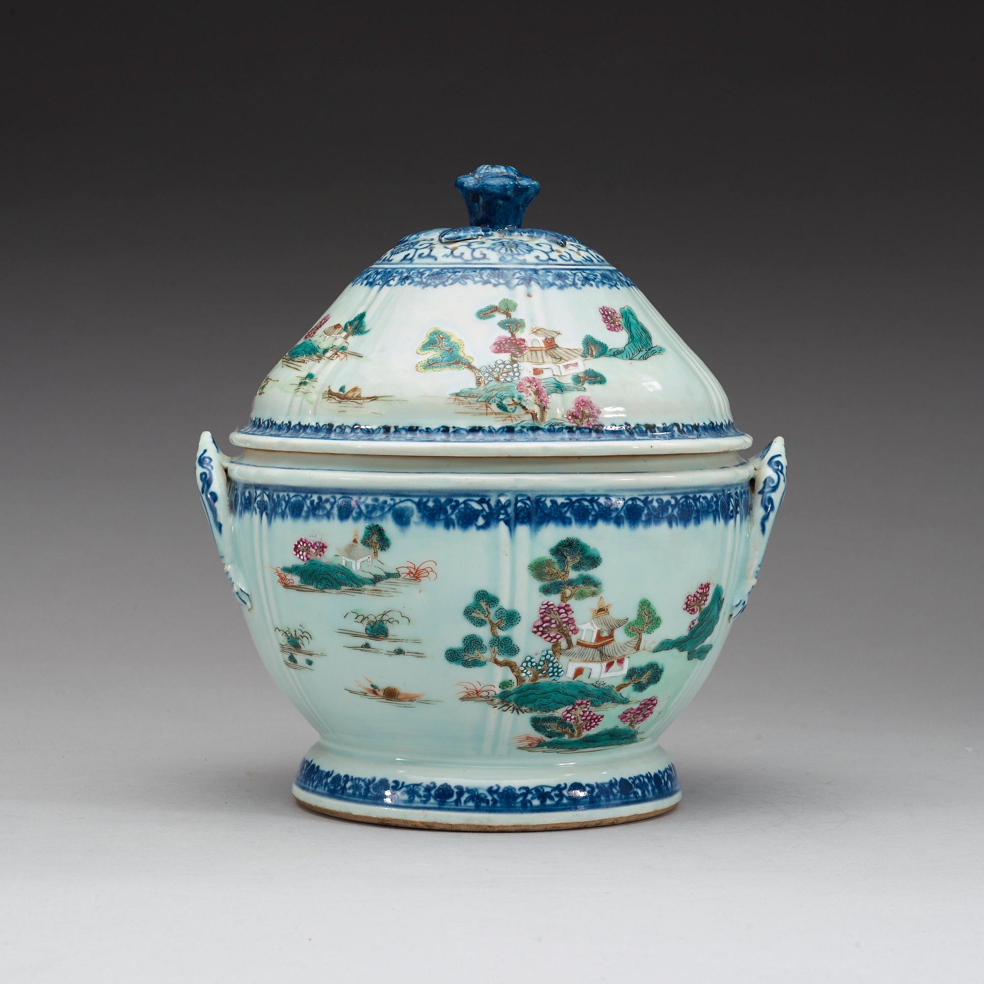 TERRIN med LOCK, kompaniporslin. Qingdynastin, Qianlong (1736-95).