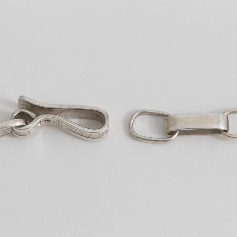 A neckalce by Sven-Erik Högberg, Göteborg, 1981.