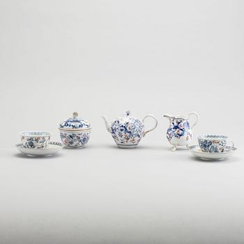 SERVISDELAR, 5 st Meissen tidigt 1800-tal porslin.