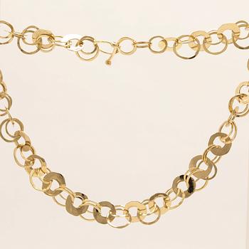 An 18K gold necklace by Cusi Italy.
