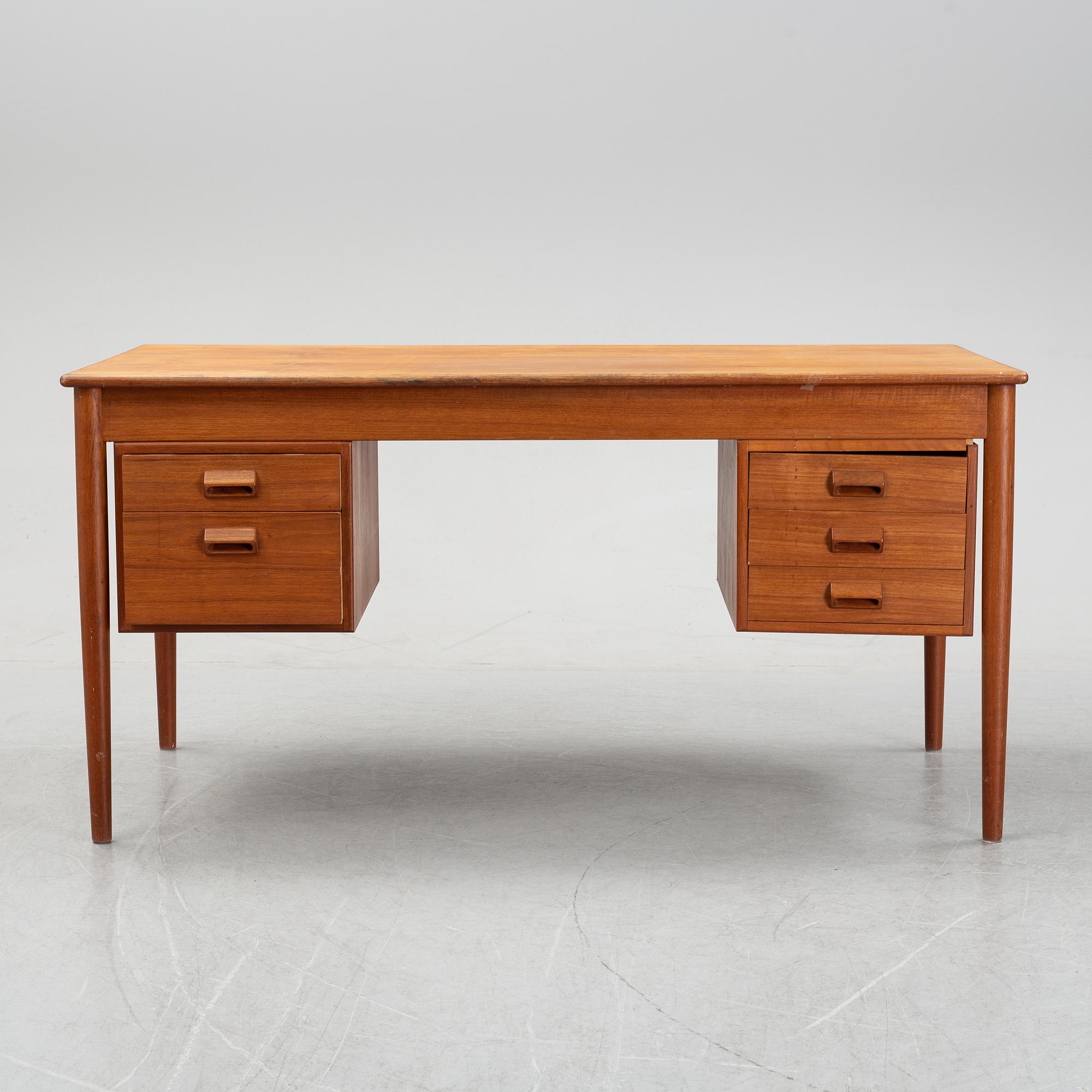 Børge Mogensen, A teak desk, Søborg Möbler, Denmark, 1950's/60's.