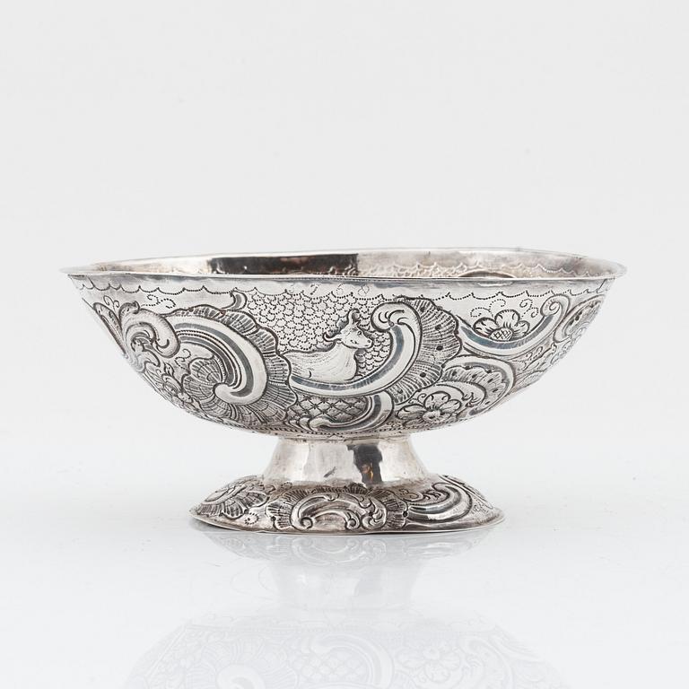 Skål, silver, 1800-talets andra hälft.