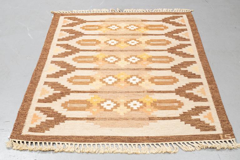 Ingegerd Silow, a carpet, flat weave, ca 197,5 x 137,5-141,5 cm, signed IS.