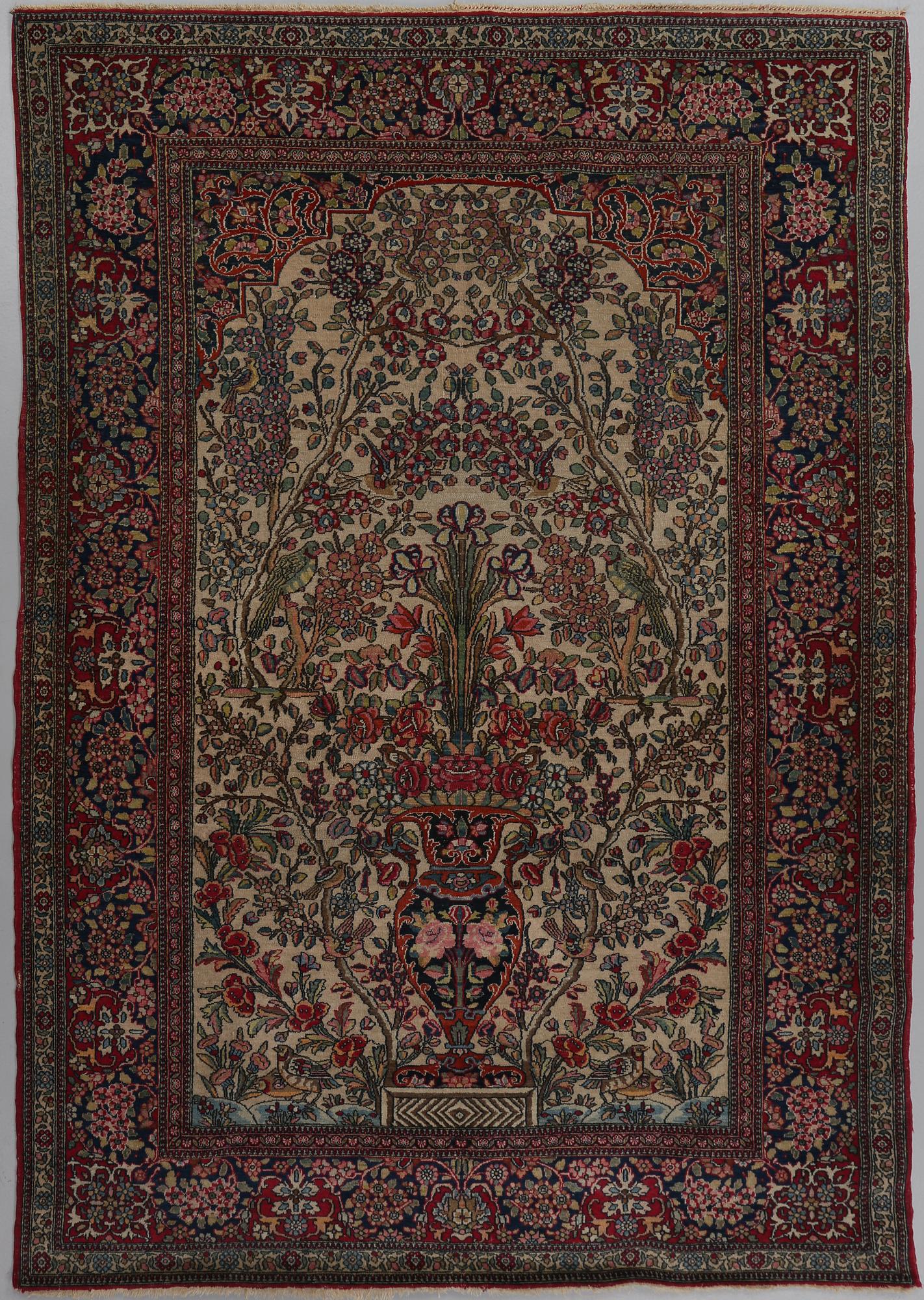 MATTA, Isfahan, semiantik, 215 x 140 cm.