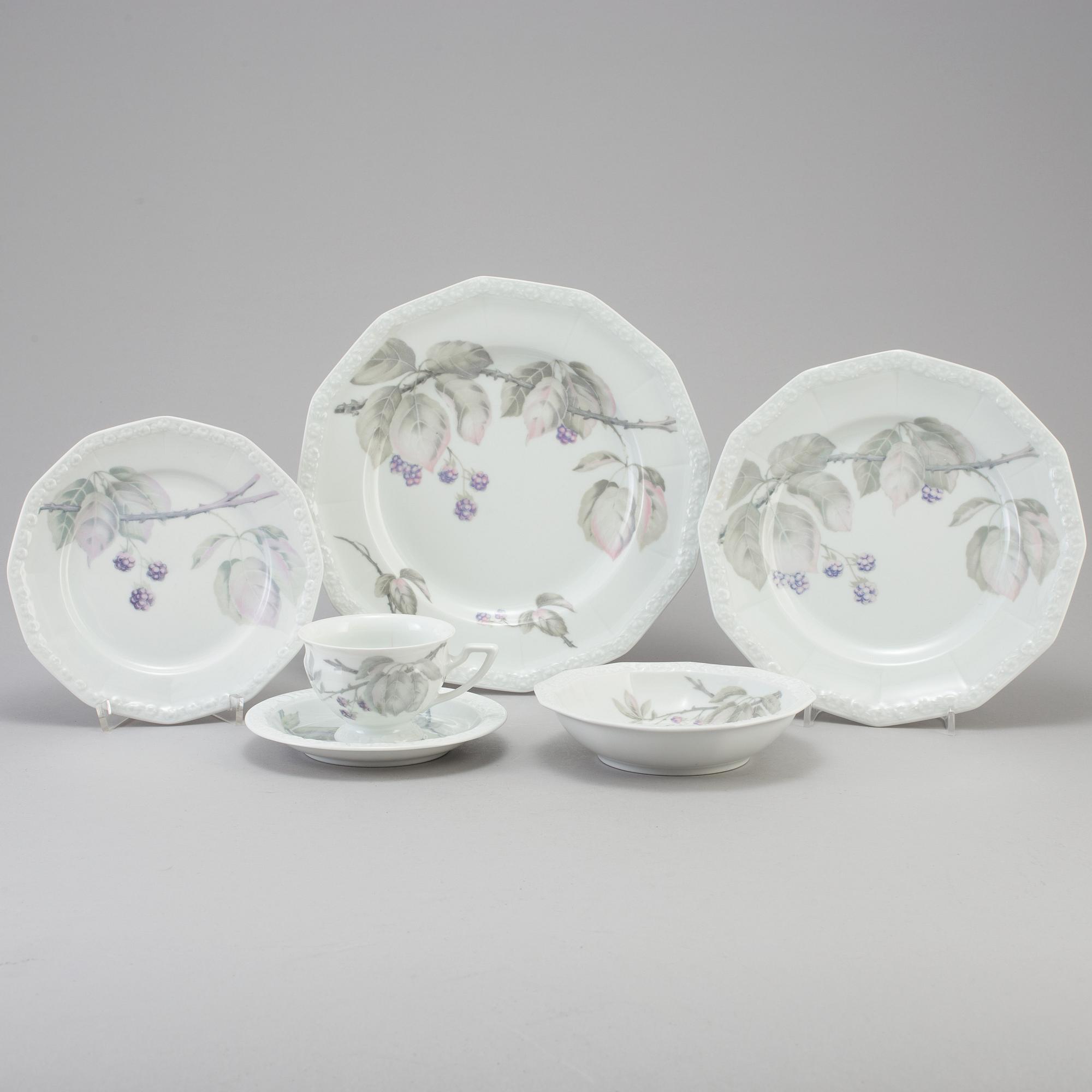 MATSERVIS, 58 delar, porslin, "Maria Björnbär", Rosenthal.