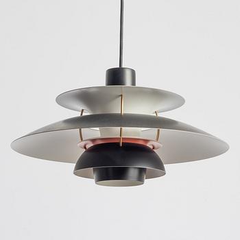 Poul Henningsen, taklampa, "PH 5", Louis Poulsen, Danmark.