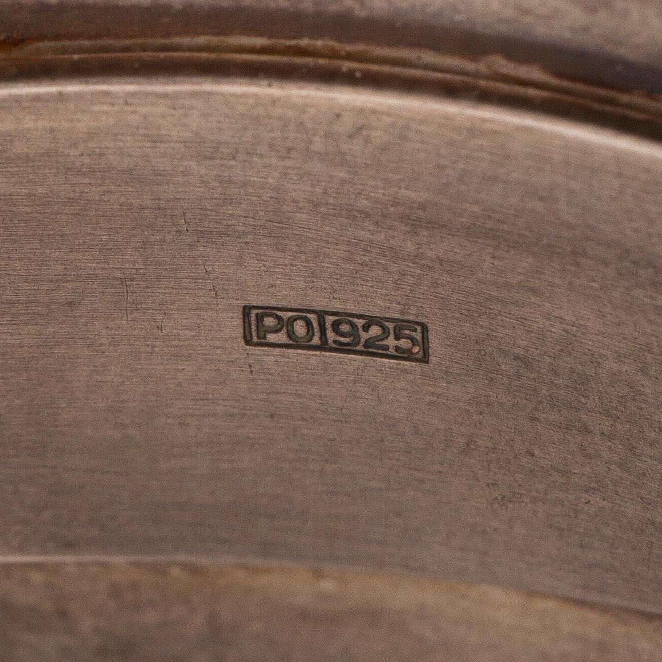 Pekka Piekäinen, rannekorut, 2 kpl, hopea, emali, Platinoro 2007.