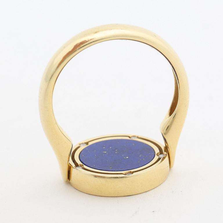 18K gold ring, Damiani and Brad Pit design, Italy.