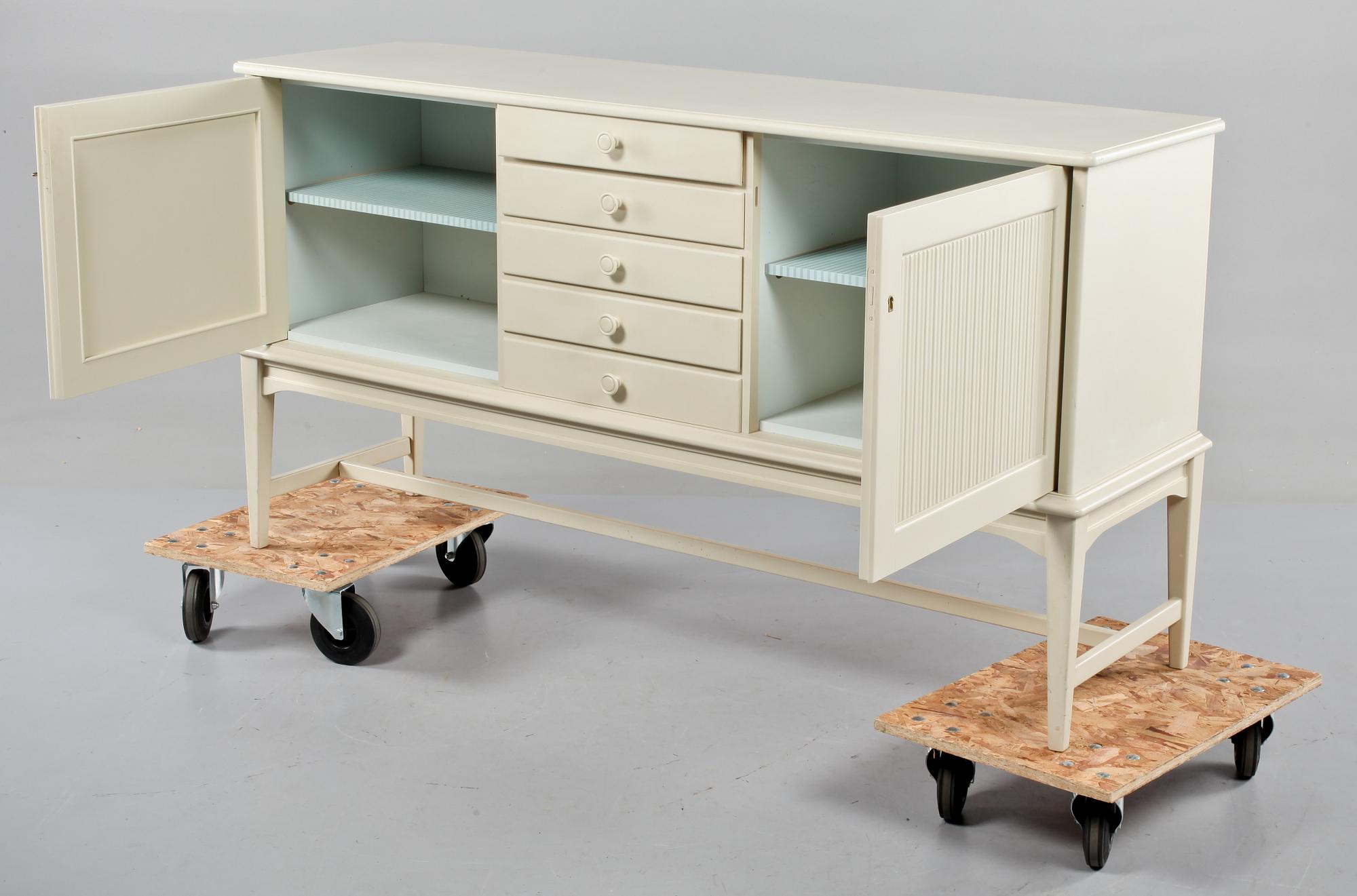 SIDEBOARD, Svante Skogh, 1900-talets andra hälft.
