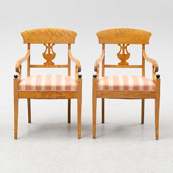 Karmstolar, ett par, Karl Johan, 1800-talets mitt.