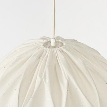 Tore Ahlsén, taklampa, "Pia-lampan", Gärsnäs.