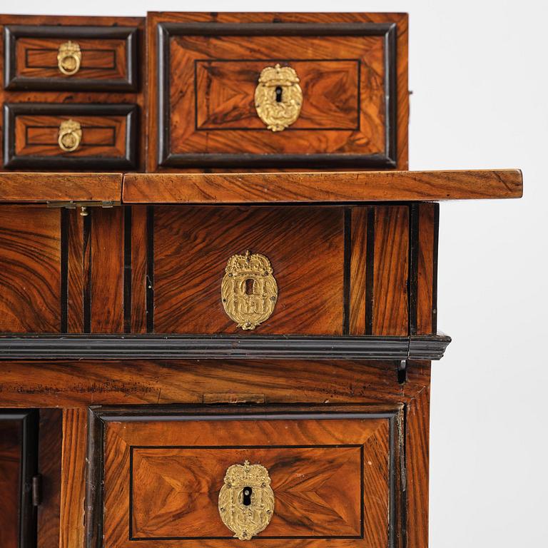 A Swedish Baroque Royal writing desk, by Hindrich von Hachten Ordered for the queen Hedvig Eleonora (1636-1715) 1683.