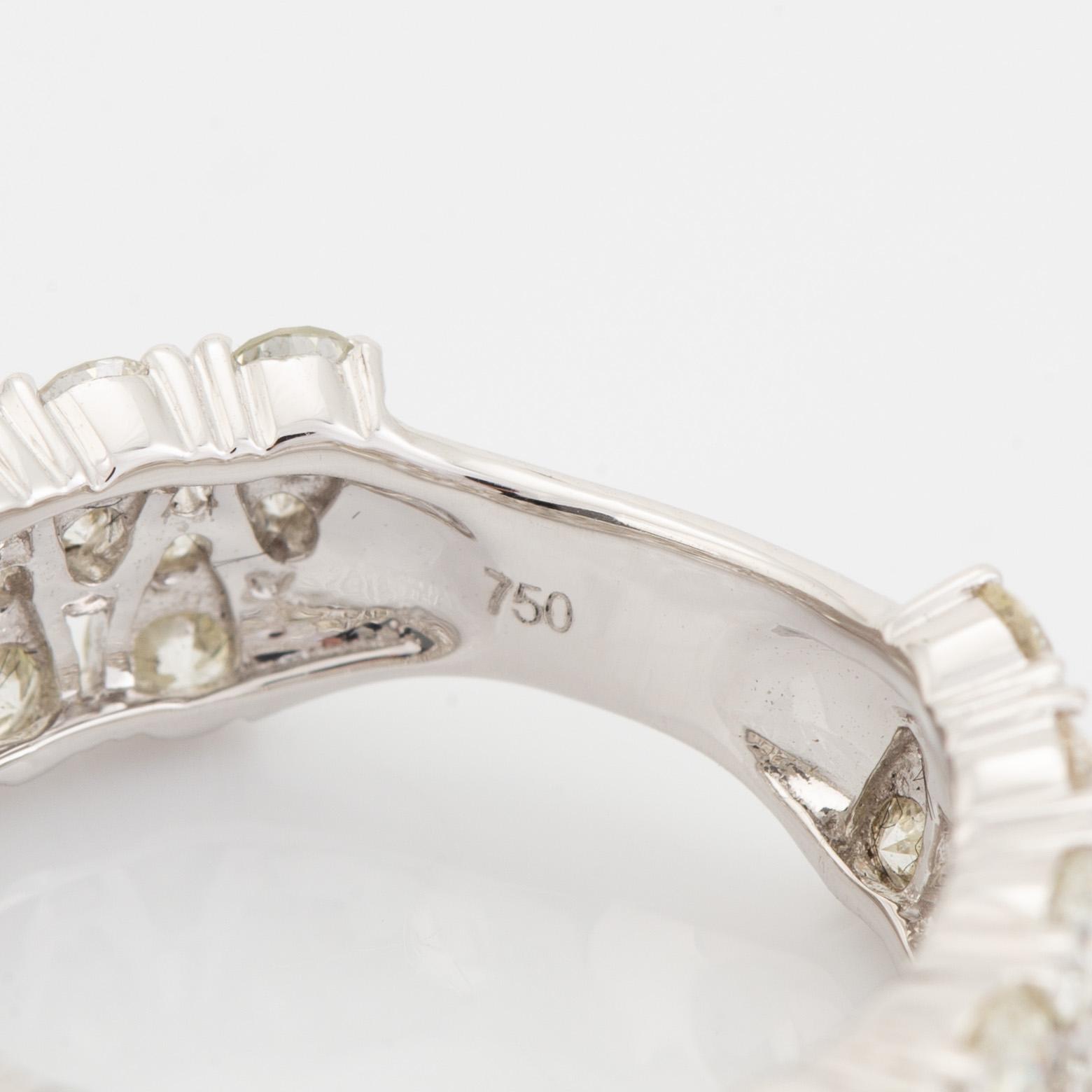 Brilliant cut diamond.