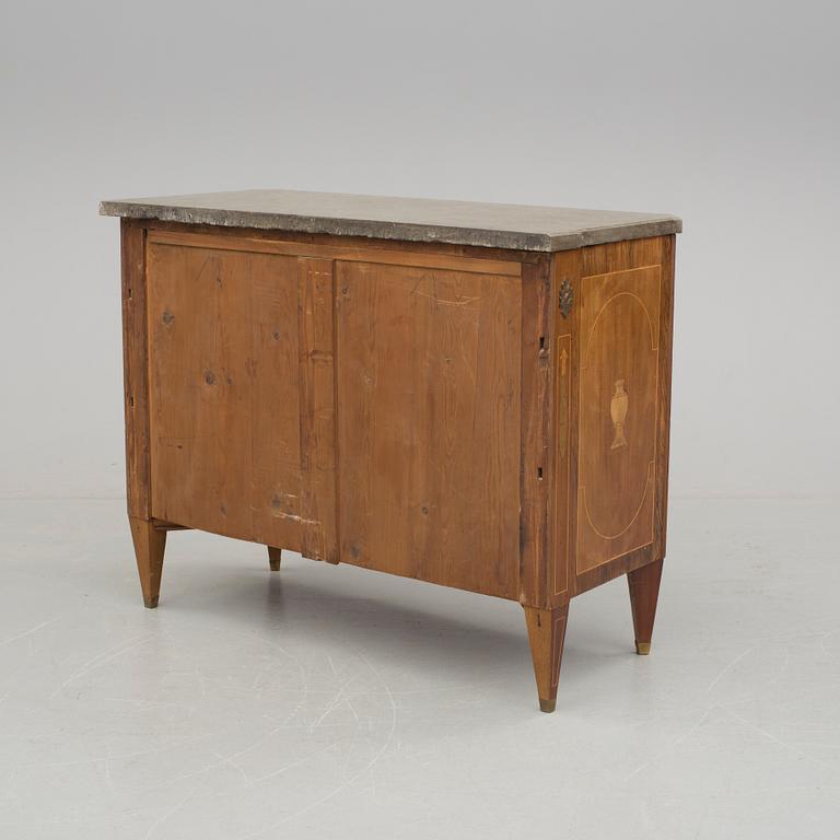BYRÅ, gustaviansk, 1700-talets slut/ 1800-talets början.