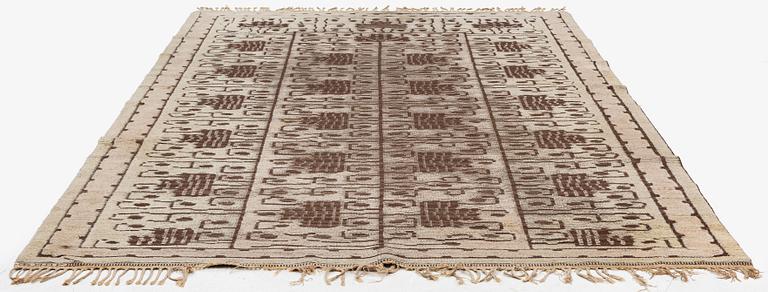 Märta Måås-Fjetterström, A 'Skvattram' carpet, knotted pile in relief, ca 365 x 228 cm, signed AB MMF.