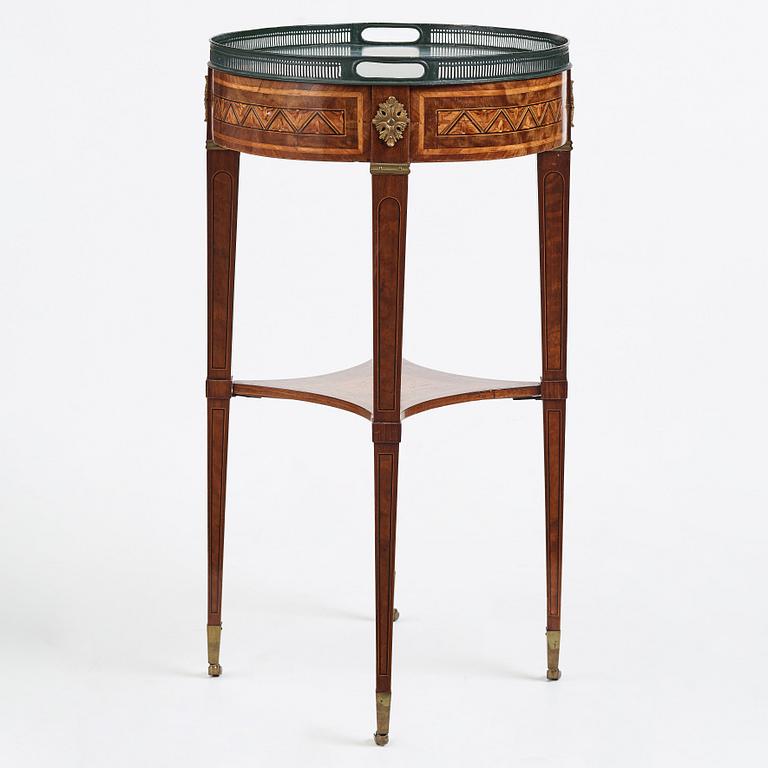 A Gustavian late 18th century table, attributed to Gottlieb Iwersson, royal cabinetmaker, master in Stockholm 1778-1813.